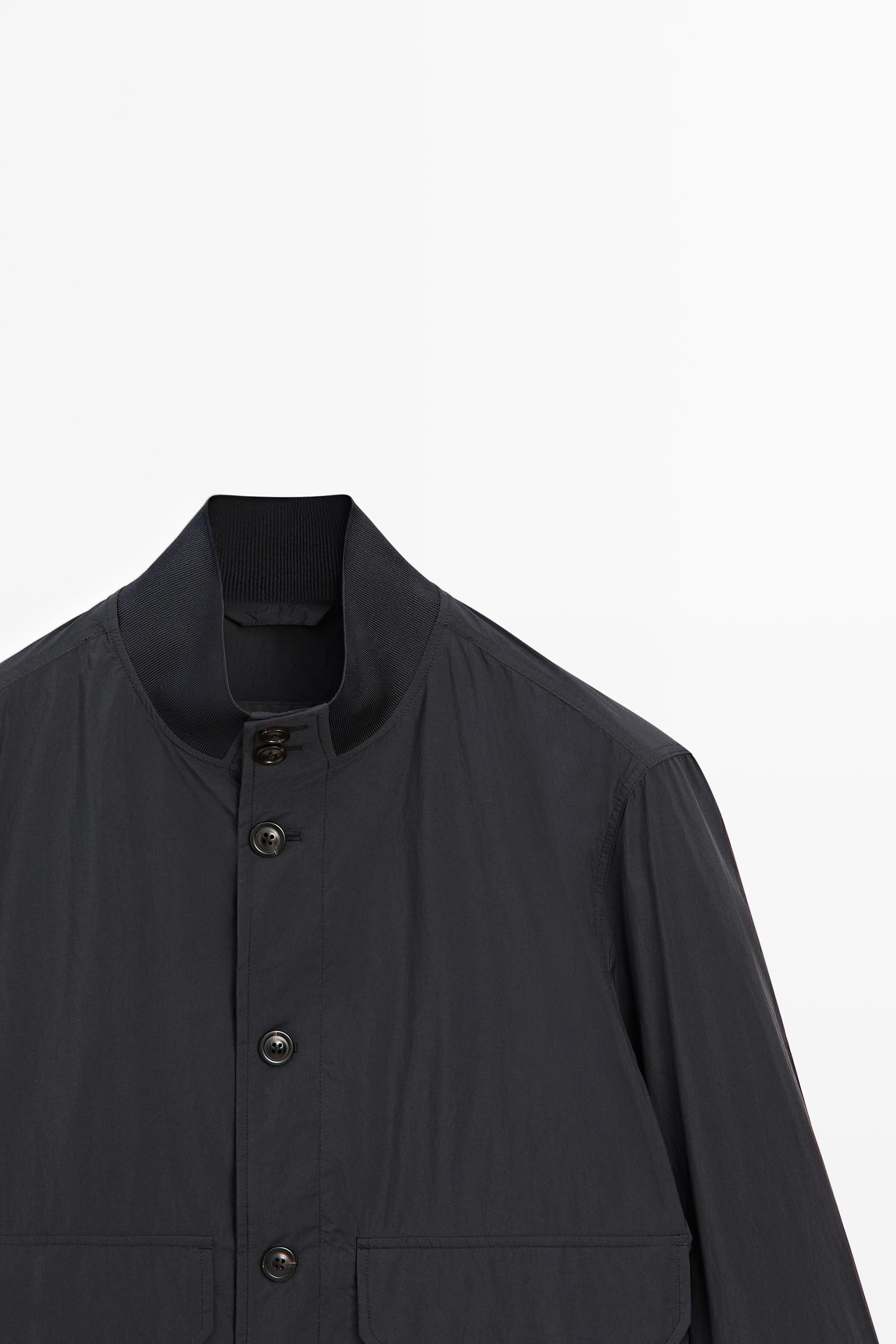 Bomber jacket with pocket details